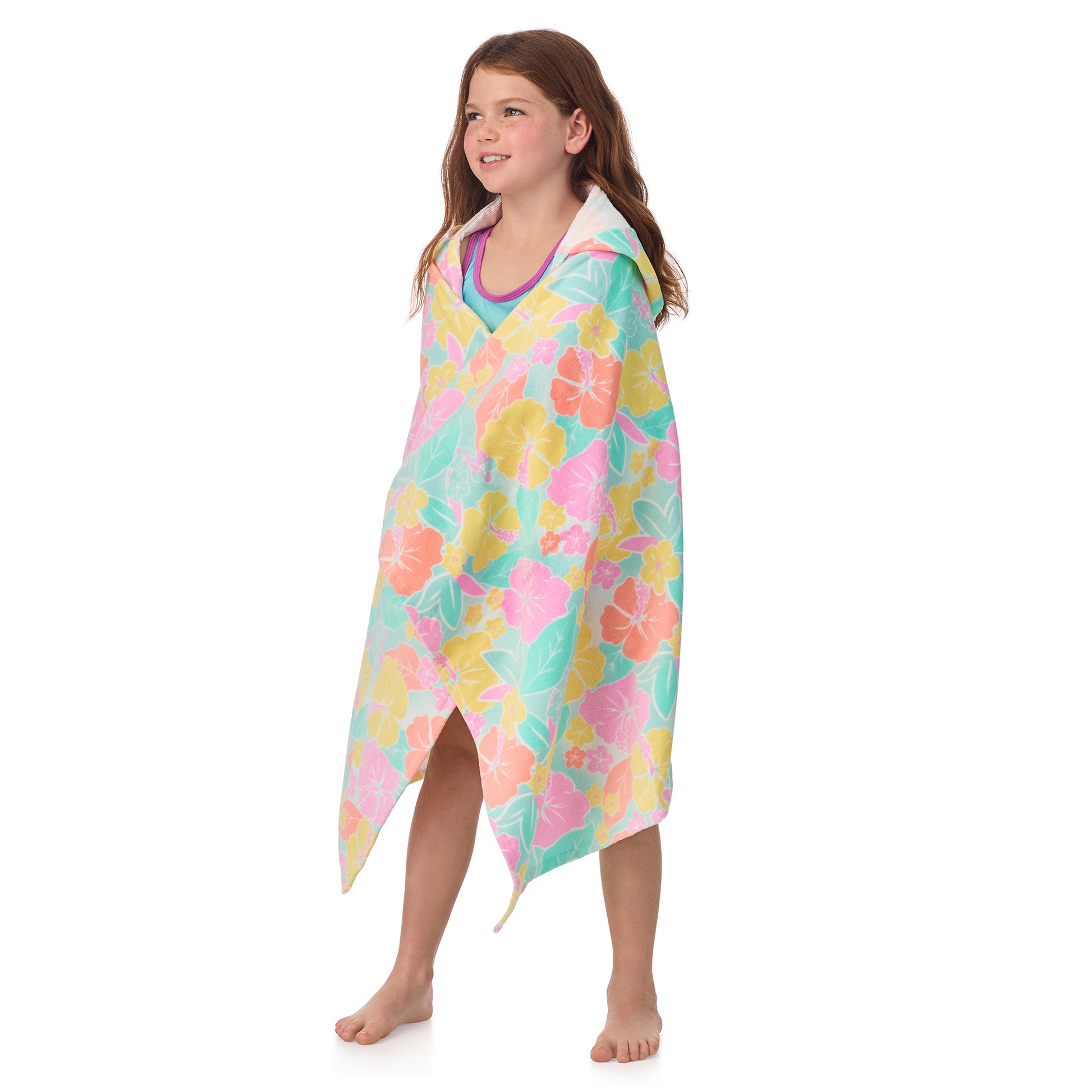 Tutti Frutti Flamingo;@A girl wearing Character Hooded Towels in Tutti Frutti Flamingo
