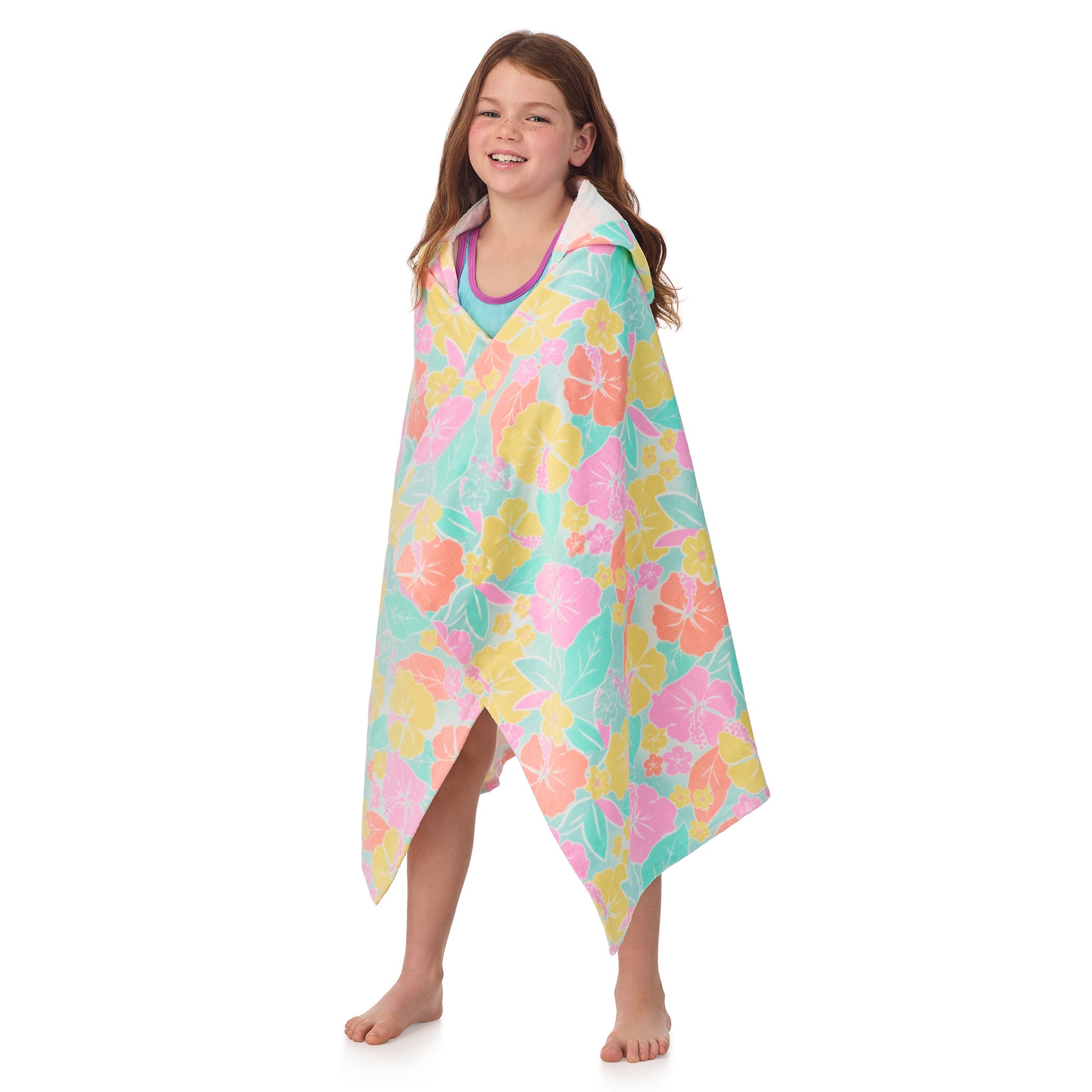 Tutti Frutti Flamingo;@A girl wearing Character Hooded Towels in Tutti Frutti Flamingo
