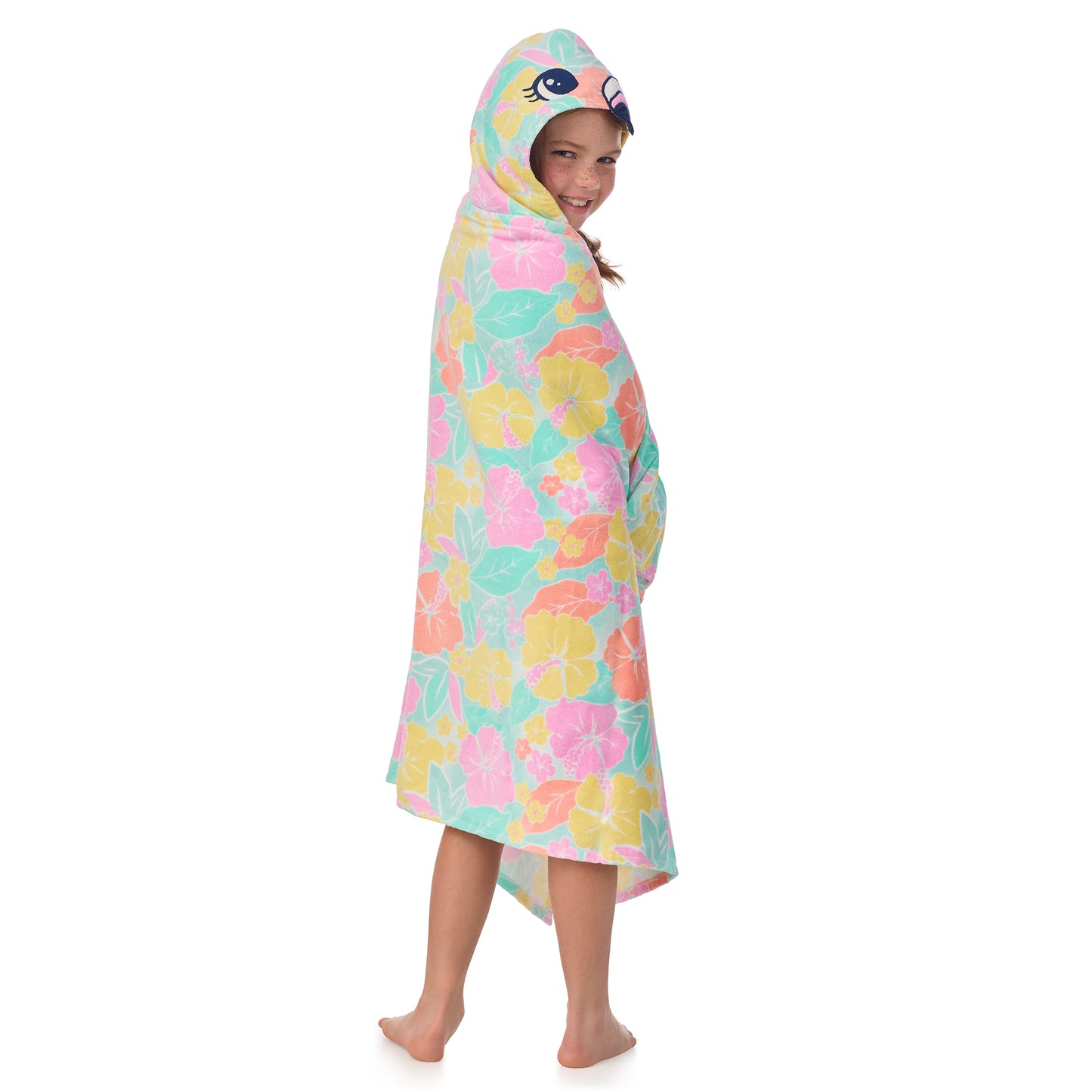 Tutti Frutti Flamingo;@A girl wearing Character Hooded Towels in Tutti Frutti Flamingo
